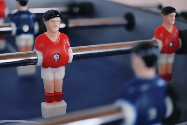 弗罗因德：对诺伊尔的未来我们并不着急；拜仁确实联系过安东尼