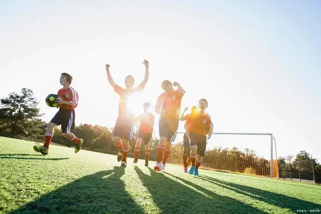 队友为了他拼到抽筋