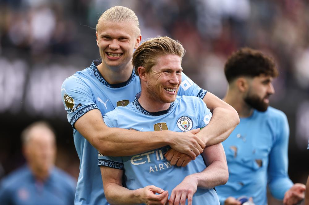 天空体育：贝洛蒂已返回卡利亚里继续治疗，预计明年春天复出